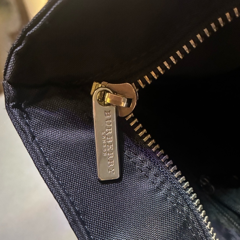 Authentic Burberry London Blue Label Derby Tote Burberry Shoulder Bag 💼 - Picture 8 of 15